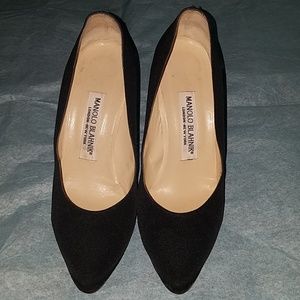 Manolo canvas pump